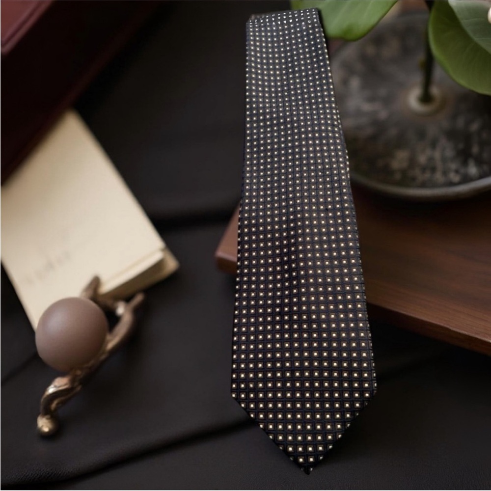 Nautica Classic Retro Navy, Brown, and Gold Men's Dress Tie 100% Silk